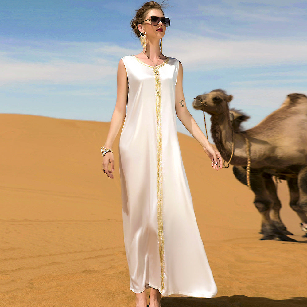 Arabian Black And White Flower Embroidered Two-piece Women&#039;s Long Dress With Belt And Robe