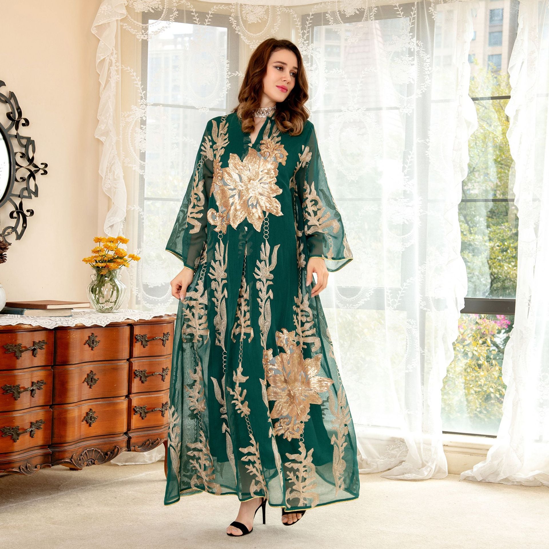 Cross-Border Golden Sequin Embroidered Yarn Women Jalabiya Dubai Arabaya